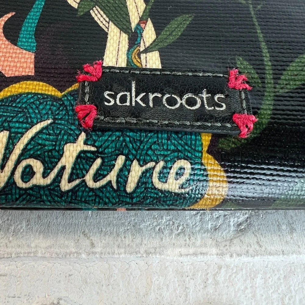 Sakroots Wallet Zip Around Artist‎ Circle Peace Bird Floral Embroidered Black